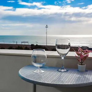 Appartement Poseidon & Parking By Cadiz4rentals, Cadix